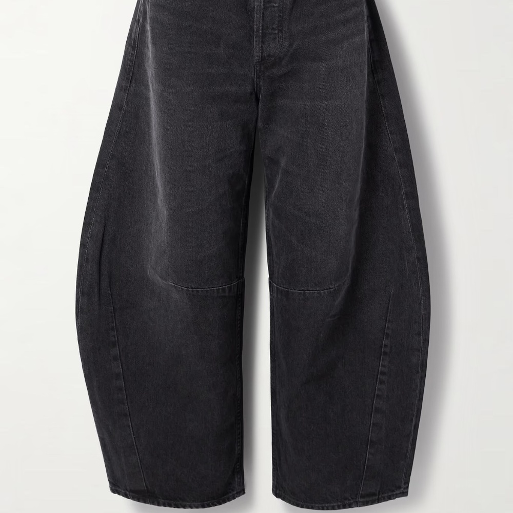 Citizens of Humanity Black Distressed Horseshoe / Barrel Jeans Sz 34